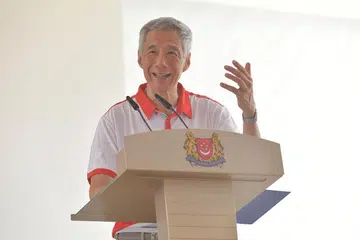 ENCIK LEE HSIEN LOONG