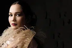 SHEILA MAJID: Membawakan lagu popular Antara Anyer dan Jakarta gubahan Allahyarham Oddie Agam. - Foto HUB SENSASI
