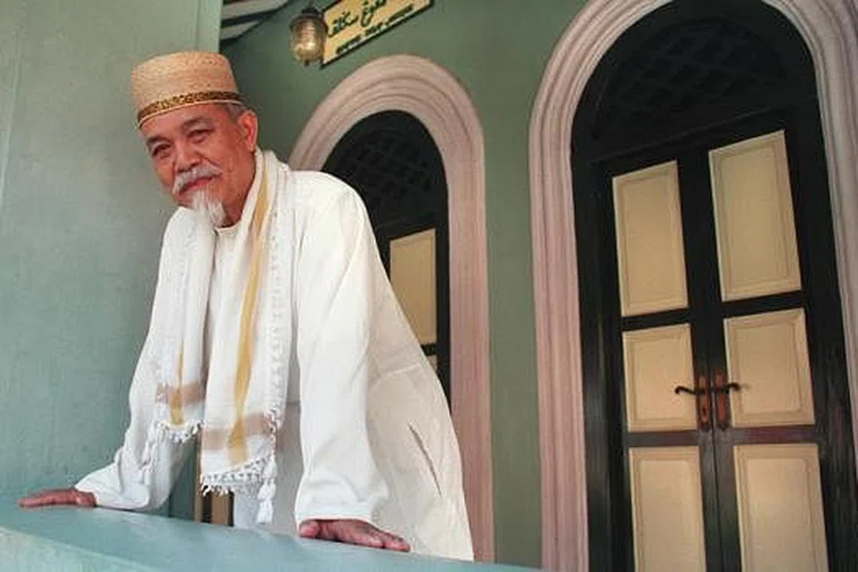 BERJASA SEHINGGA DETIK AKHIR: Dari zaman remaja sehingga usia senja, Hj Mohd Anis Tairan (1932-2014) terus menabur jasa di kawasan Siglap, khususnya di Masjid Kampung Siglap dan pembinaan Darul Qurannya.