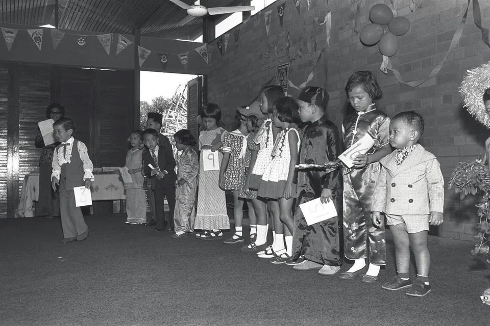 Pertunjukan fesyen kanak-kanak yang dianjurkan oleh
Persekutuan Pemudi Islam Singapura (PPIS) sempena sambutan Hari Raya pada 
in conjunction with Hari Raya celebrations.