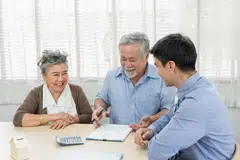 Menurut laporan terbaru dari Etiqa Insurance Singapore, 78 peratus rakyat Singapura yang berusia 55 tahun ke atas mengutamakan pentingnya membincangkan perkara pewarisan dengan keluarga mereka. 
