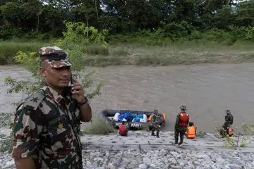 Angka korban banjir kilat dan tanah runtuh yang melanda kawasan sempadan Nepal-Tibet pada 26 Ogos dijangka terus meningkat ketika operasi mencari dan menyelamat diperluaskan. Setakat ini, lebih 800 orang disahkan terkorban manakala sekurang-kurangnya 3,040 lagi masih hilang.