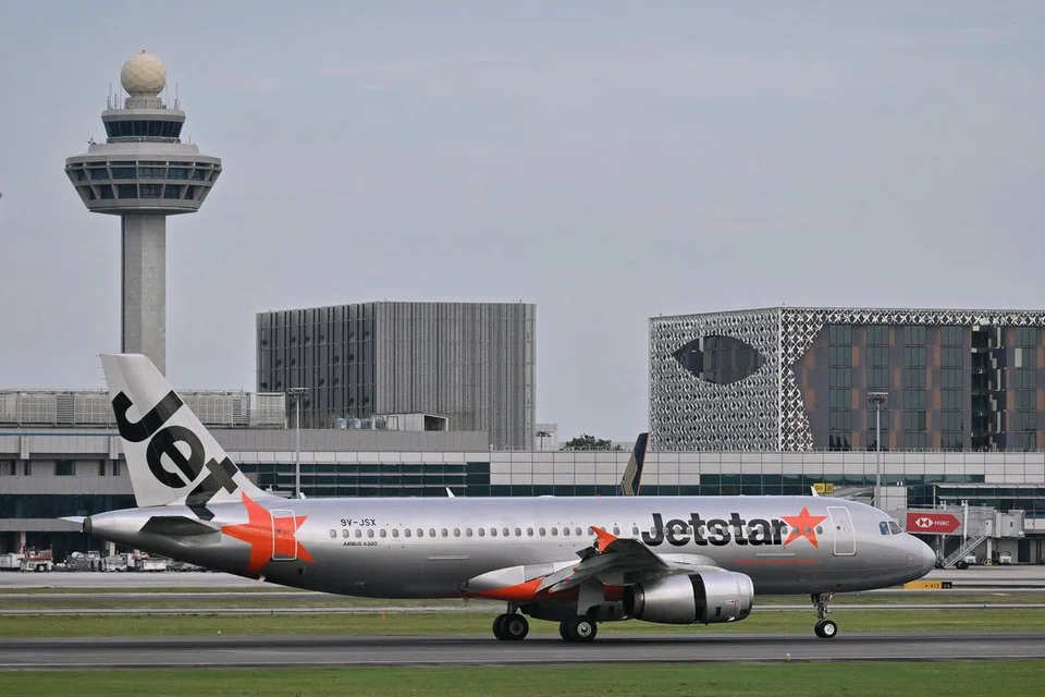 Jetstar Asia , flights