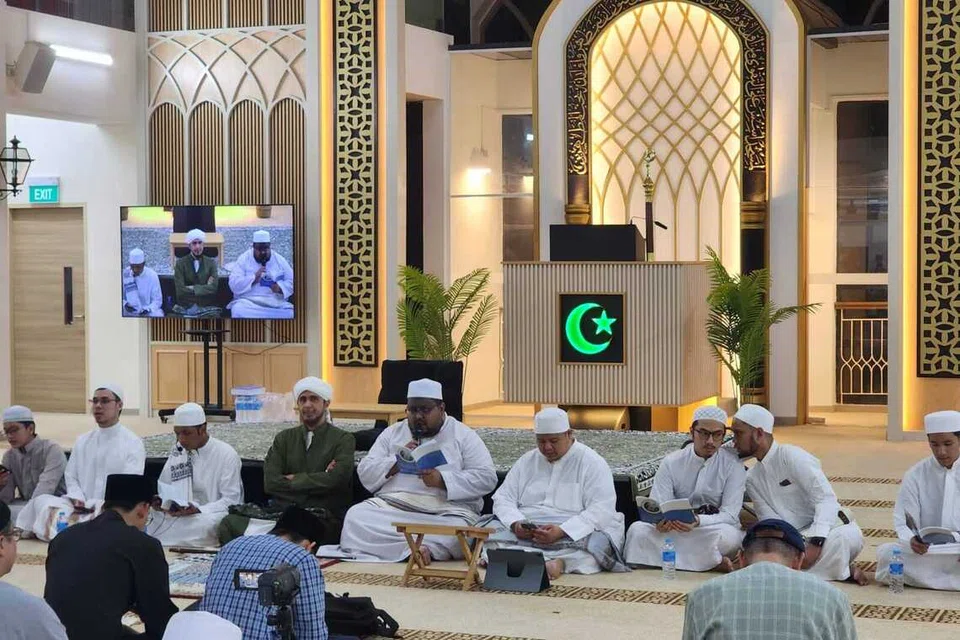 ‘Tausiyah’ atau ceramah bersama Ustazah Nadia Hanim, diadakan sebelum Majlis Syarahan Airmata Keinsafan oleh Ustazah Halimah Alaydrus, pada 18 Januari 2026 di Masjid Al-Amin, yang turut mendapat sambutan ramai.