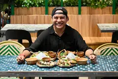 Cef Aminurrashid Hasnordin atau Cef Mint yang terkenal dengan restorannya The Social Outcast, kini mengetengahkan hidangan warisan Melayu dengan Warisan Api di Kedai Kopi @ Haig Road.