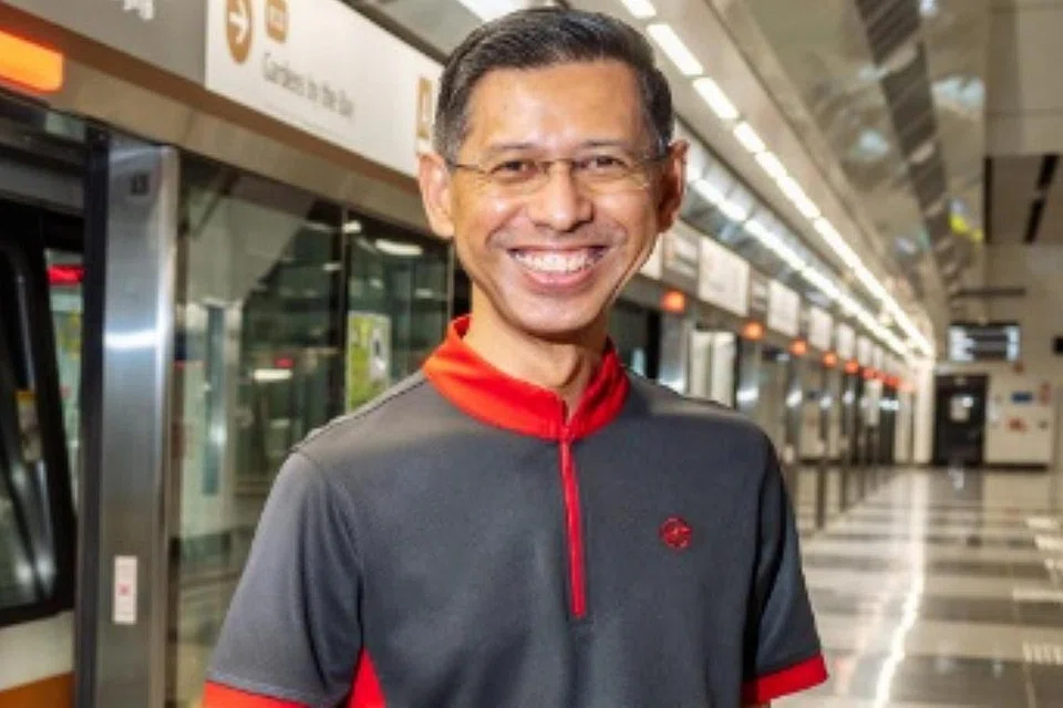 CONTOH KEPELBAGAIAN DALAM DASAR SUMBER INSAN SMRT: PENGARAH URUSAN SMRT TEL, ENCIK SHAHRIN ABDOL SALAM 