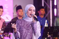 Putri Emily, Juara Mic Junior, Seri Thera, dikir barat, Piala Suara Serumpun