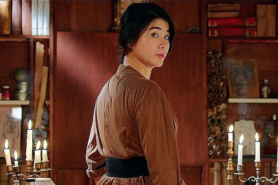 DICALONKAN BAGI KATEGORI FILEM TERBAIK: Filem pendek 'Sweet Bloom of Night Time Flowers' ini dihasilkan Encik Rifyal, pereka penerbitan Cik Julie Heather Liew dan Cik Dian Nadhirah.