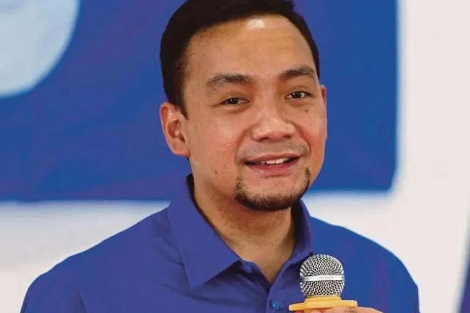 Datuk Onn Hafiz Ghazi dilantik menjadi Menteri Besar Johor ke-19. - Foto NSTP