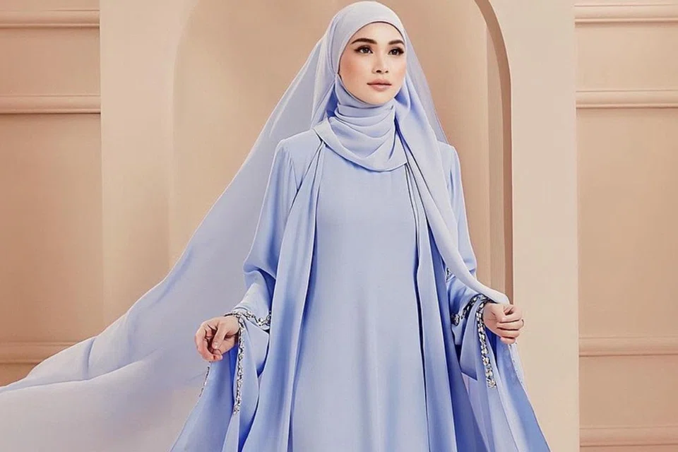 ANGGUN: Jenama fesyen ini melambangkan kecintaan Anzalna terhadap fesyen selepas mengenakan hijab. 