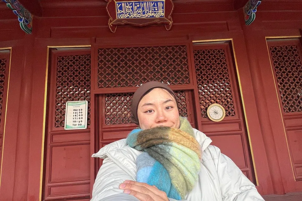 Semasa belajar tentang sejarah Shanghai, Cik Jasmine Tay, 24 tahun, cuba untuk memahaminya daripada pandangan seorang Muslim. 