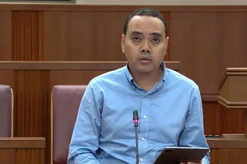 Anggota Parlimen (AP) Encik Zhulkarnain Abdul Rahim (GRC Chua Chu Kang) bertanya bagaimana sumbangan Singapura dapat membantu krisis kemanusiaan dalam konflik Israel-Hamas.