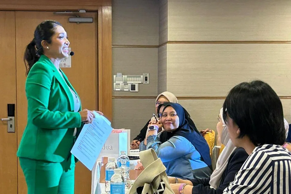 Nourul Depp, Nurul, Nourul Wahab Depp, Firetalk