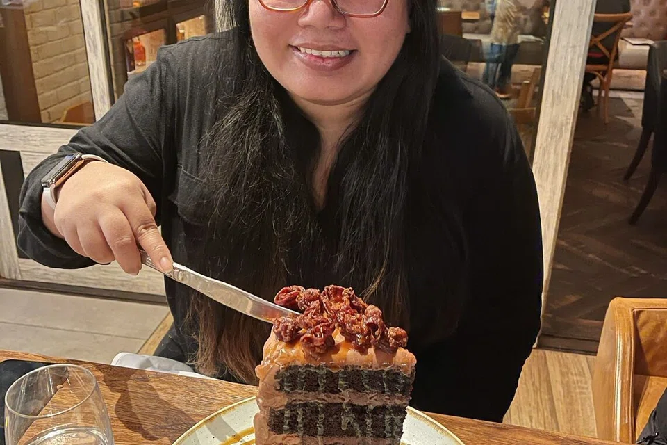 Cik Nurmadiha mencecah berat badan 114 kilogram pada 2022.