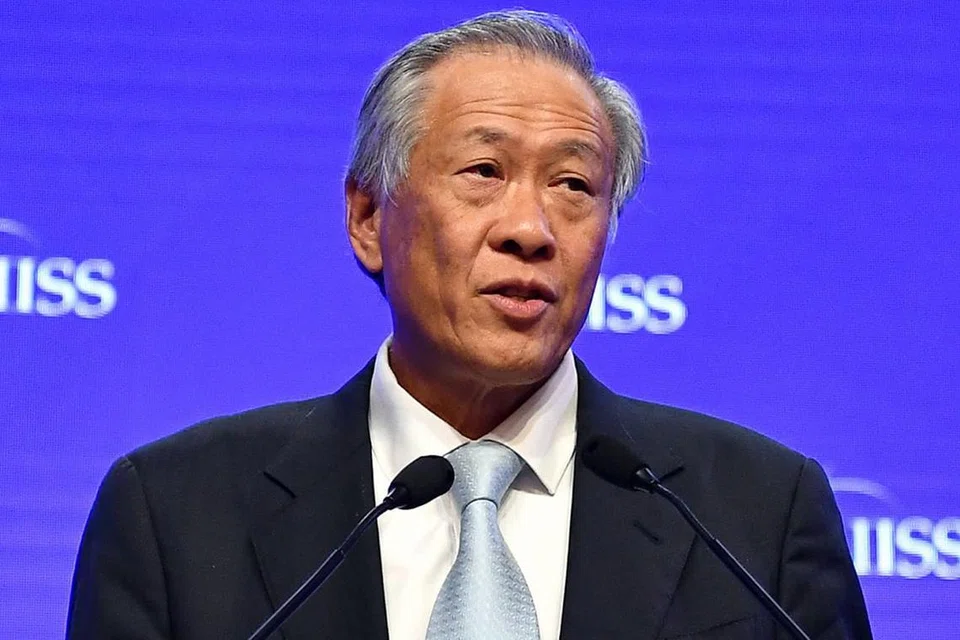 Menteri Pertahanan, Dr Ng Eng Hen, berkata dron yang digunakan dalam serangan pada 14 September lalu itu amat canggih dan dapat mengelak daripada pengesanan radar serta menepati sasarannya dengan tepat. - Foto fail 
