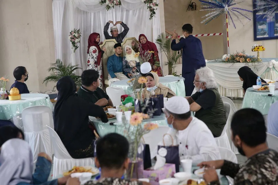 tinjauan, kolong blok, majlis kahwin, lokasi
