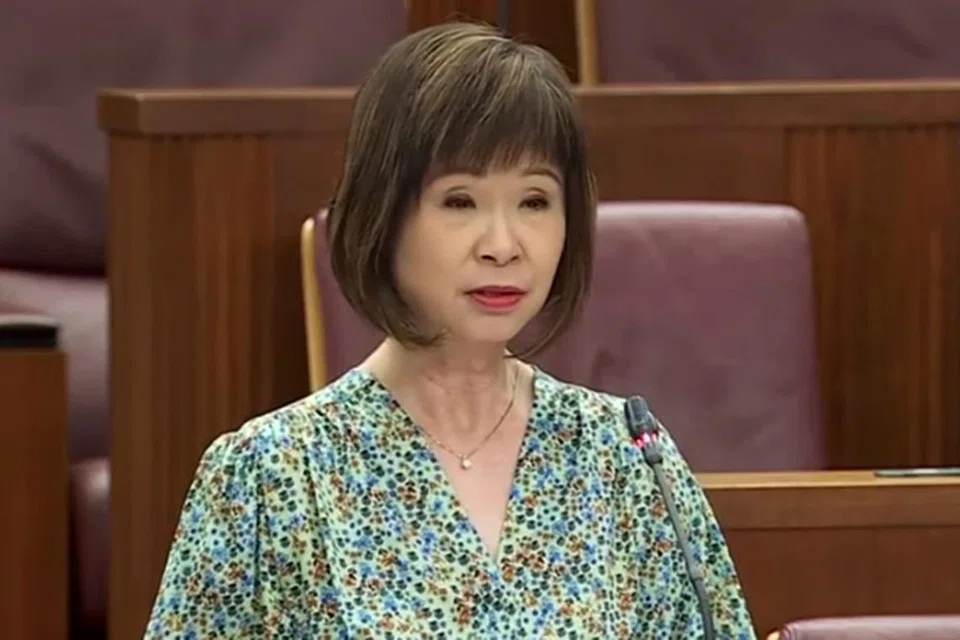 Menteri Negara Kanan (Pengangkutan merangkap Kemampanan dan Sekitaran), Dr Amy Khor.
