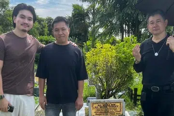 pemandu Grab, toleransi agama, ikhlas membantu, kubur pusara aman, choa chu kang cemetery, pusara aman, raymond wong