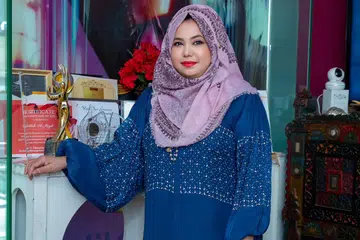 Pemilik yang juga pengarah urusan SpaJelita, Cik Fadilah Abdul Majid, turut berusaha membantu memajukan usahawan Melayu/Islam sebagai naib presiden 1 DPPMS dan pengerusi cabang wanita dewan itu, Dewi@SMCCI. 