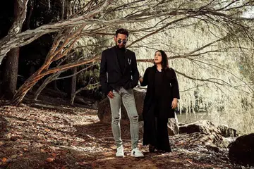 RAIH RESPONS MENGGALAKKAN: Projek duet Ryzall Noh dan Nurul Rahila Rashun diterima baik dan memberi harapan akan wujudnya lebih banyak kolaborasi duet yang membawa kesan dalam persada muzik tempatan. - Foto ihsan TRENAF STUDIOS