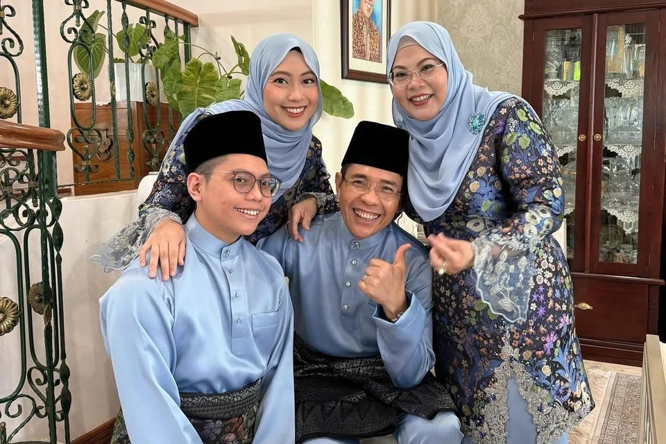 Sadiah Shahal, Dr Maliki Osman, Lidia Syahindah, Adli Mifzal