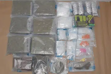 
Ganja dan dadah ‘Ice’ yang dirampas boleh digunakan kira-kira 2,400 penagih selama seminggu.