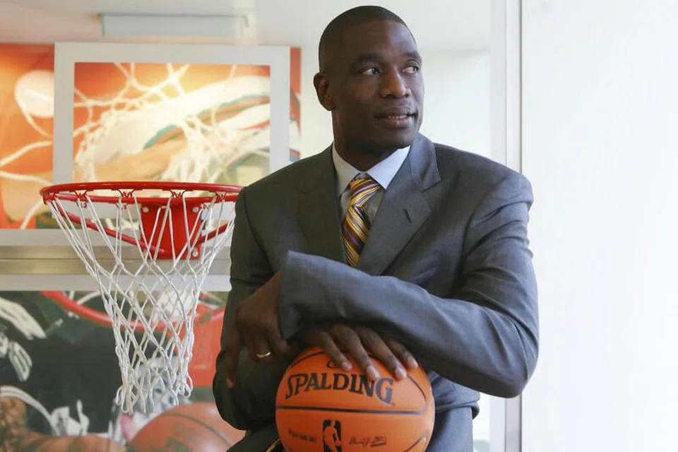Selepas bersara pada tahun 2009, Dikembe Mutombo menjadi duta global pertama NBA dan membantu mempromosikan sukan itu di Afrika
