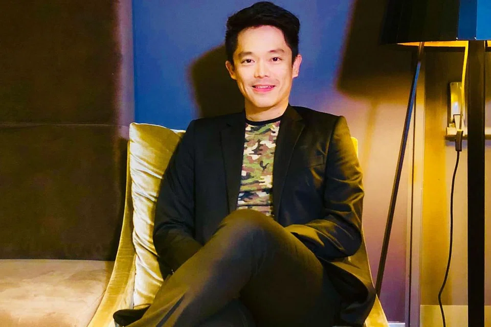 DARI FILEM ROMANTIS KE FILEM AKSI: Adrian Teh menganggap peluang keluar dari zon selesa mengarah filem romantis kepada filem aksi 'Paskal The Movie' sebagai menyegarkan mindanya dan memperkasa potensinya. - Foto BH oleh HARYANI ISMAIL