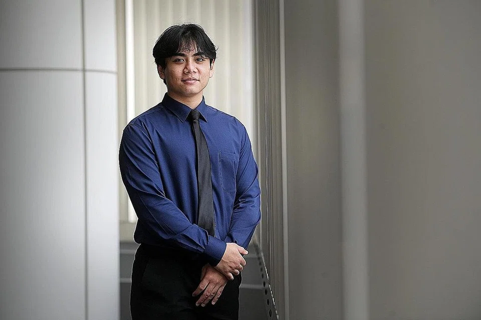 MUHAMMAD ANAQI: Akan menyertai syarikat LS 2 Services Pte Ltd, dan akan mempelajari asas industri pembersihan, tren dan juga teknologi yang sedang dibangunkan dalam industri ini. - Foto BH oleh ALPHONSUS CHERN