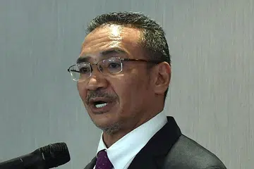 Hishammuddin mula lawatan ke S'pura