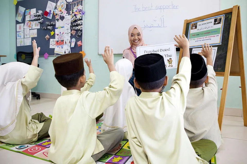 CEGAH WABAK: Madrasah aLIVE di masjid setempat telah melaksanakan langkah berjaga-jaga demi mencegah wabak koronavirus baru.