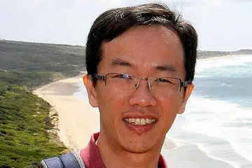 Ting dihukum penjara 12 months. 