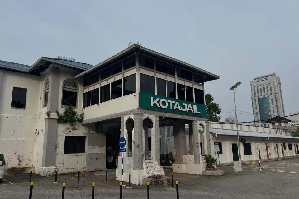 Pembangunan Kota Jail juga membuka peluang kepada golongan muda dan usahawan untuk menjalankan kegiatan ekonomi sambil membantu memelihara sejarah negeri.