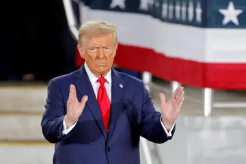 Presiden Amerika yang dipilih, Encik Donald Trump, berjanji mengambil banyak tindakan yang disenaraikan dalam kempen pilihan rayanya.