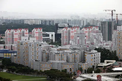 NAIK LEBIH PERLAHAN: Kenaikan harga flat jualan semula pada 2023 merupakan kenaikan paling perlahan sejak peningkatan harga 0.1 peratus yang dicatat pada 2019 sebelum pandemik Covid-19.