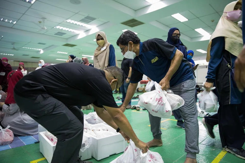 IBADAH KORBAN: Sebanyak 52 masjid di serata Singapura akan menjalankan ibadah korban tahun ini. Daging korban itu nanti bakal diagihkan kepada mereka yang layak.