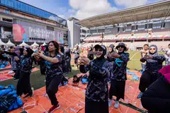 Penting bagi masyarakat menjaga kesihatan secara menyeluruh, termasuk mengamalkan gaya hidup aktif, menjaga pemakanan dan menjalani pemeriksaan. Gambar diambil semasa Festival Keluarga Saham Kesihatan M³ pada 2023.