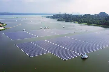 JANA TENAGA BERSIH: Ladang suria terapung di Kolam Air Tengeh. 