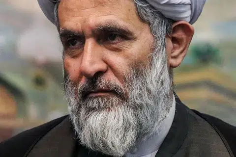 Encik Hossein Taeb dalam gambar yang diedarkan oleh agensi berita Iran, Tasnim.