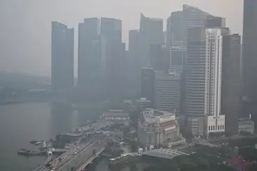 Persekutuan Automobil Antarabangsa (FIA) tidak menyatakan tahap mutu udara yang akan mencetuskan sekatan terhadap acara hiburan dan kegiatan luar lain.