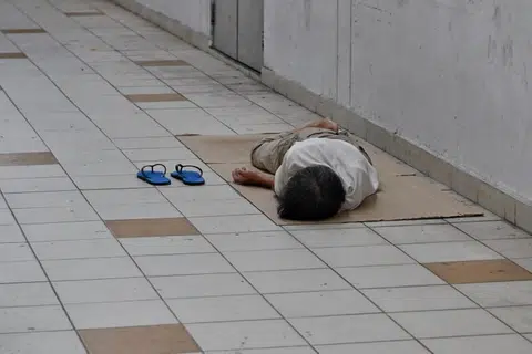 msf, peers, kerjasama, gelandangan