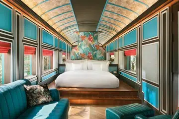 Villa 1 bilik di Hotel Intercontinental Khao Yai menyerupai sebuah gerabak kereta api dengan dekorasi yang eksklusif.