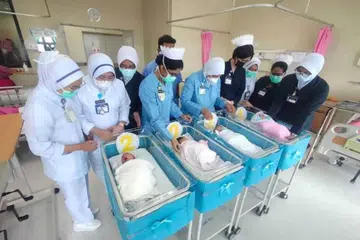 Kelahiran hidup di Malaysia pada suku pertama 2024 ialah 106,386, berbanding 117,413 pada suku pertama 2023, iaitu penurunan sebanyak 9.4 peratus.