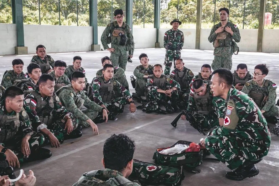 Latihan Chandrapura adalah latihan tahunan apabila anggota elit kedua-dua negara saling berkongsi pengetahuan mengenai taktik, teknik komando, dan perancangan operasi.