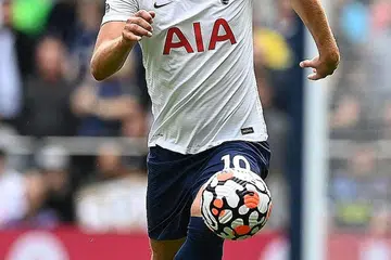 TIDAK BIMBANG: Penyerang Tottenham Hotspur, Harry Kane menegaskan "kesedarannya adalah jelas" selepas gagal memaksa perpindahan ke Manchester City. - Foto AFP