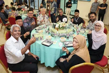 SM Lee, buka puasa, Al-Muttaqin, perpaduan masyarakat berbilang kaum