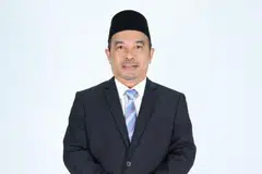 Pakar geologi dari Fakulti Kejuruteraan Awam Dan Alam Bina, Universiti Tun Hussein Onn Malaysia (UTHM), Profesor Dr Aziman Madun.
