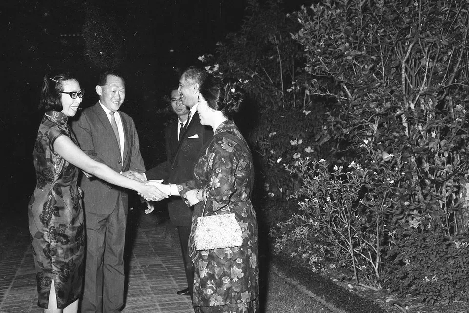 Noor Aishah, Lee Kuan Yew, Yusof Ishak 