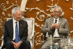 Lee Hsien Loong, Sultan Abdullah Ahmad Shah, pahang, singapura