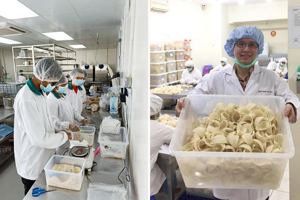  MAHU MELANGKAH JAUH DENGAN SIJIL HALAL: Syarikat Stessa Group Pte Ltd, pengedar jenama produk sarang burung Pristine Farms Premium Bird Nest, memutuskan mendapatkan sijil halal daripada Muis dari 2013 dan kini akan meneroka pasaran Timur Tengah pula. - Foto STESSA GROUP PTE LTD